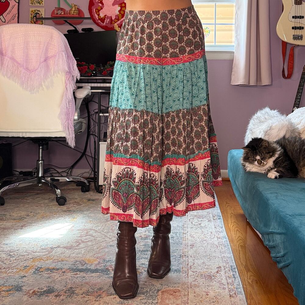 Vintage Y2K multicolored tiered boho midi skirt